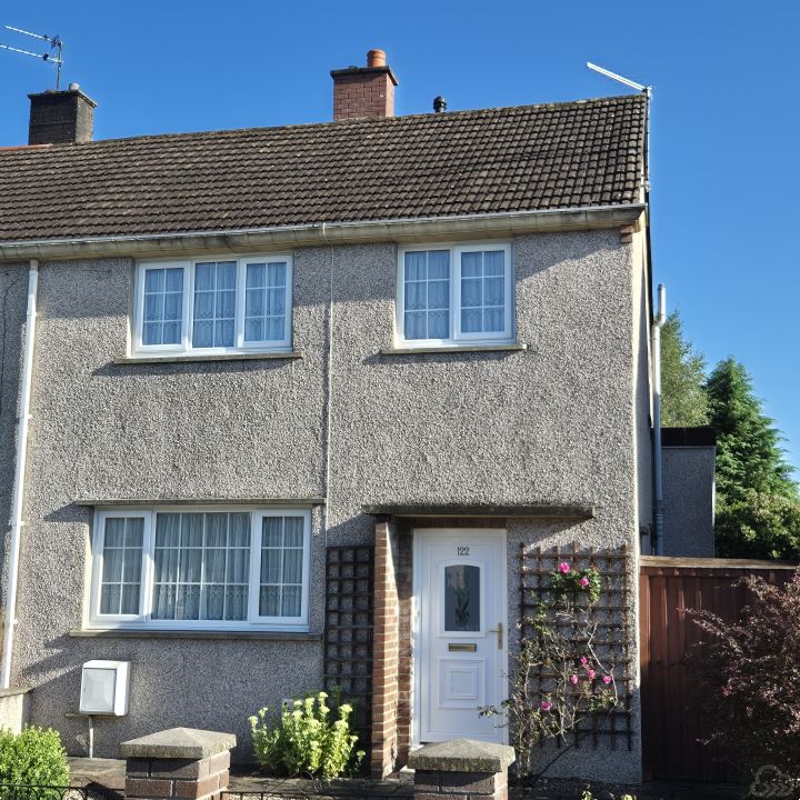 122 Maesglas